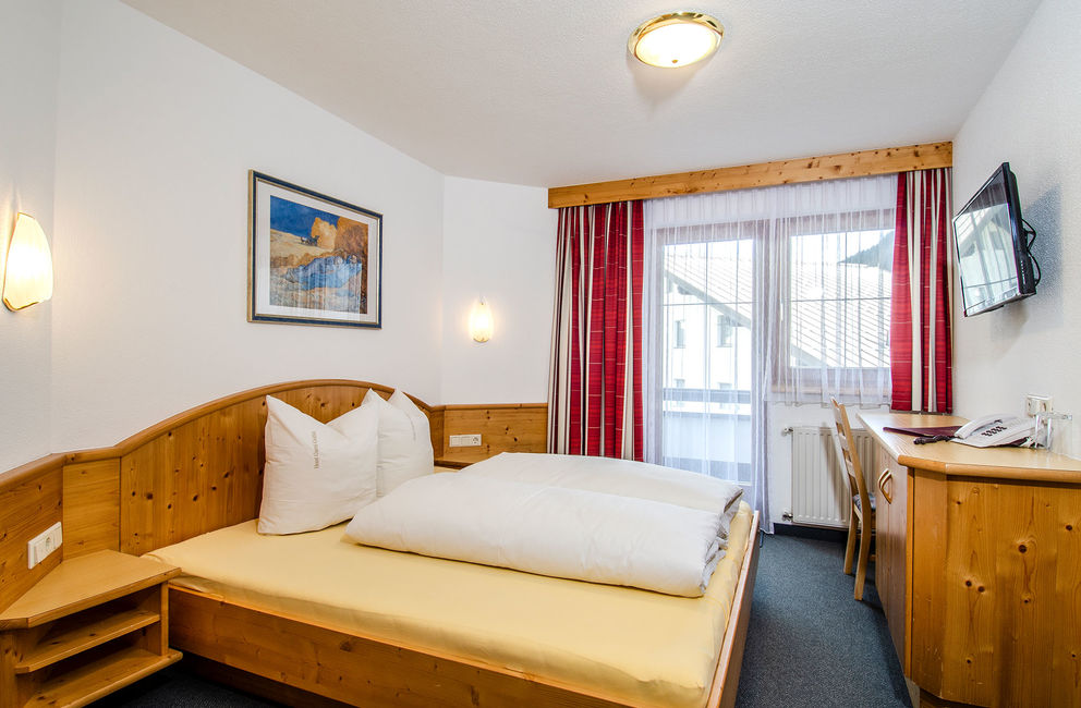 Doppelzimmer mit Balkon - Ischgl Hotel Garni Golfais